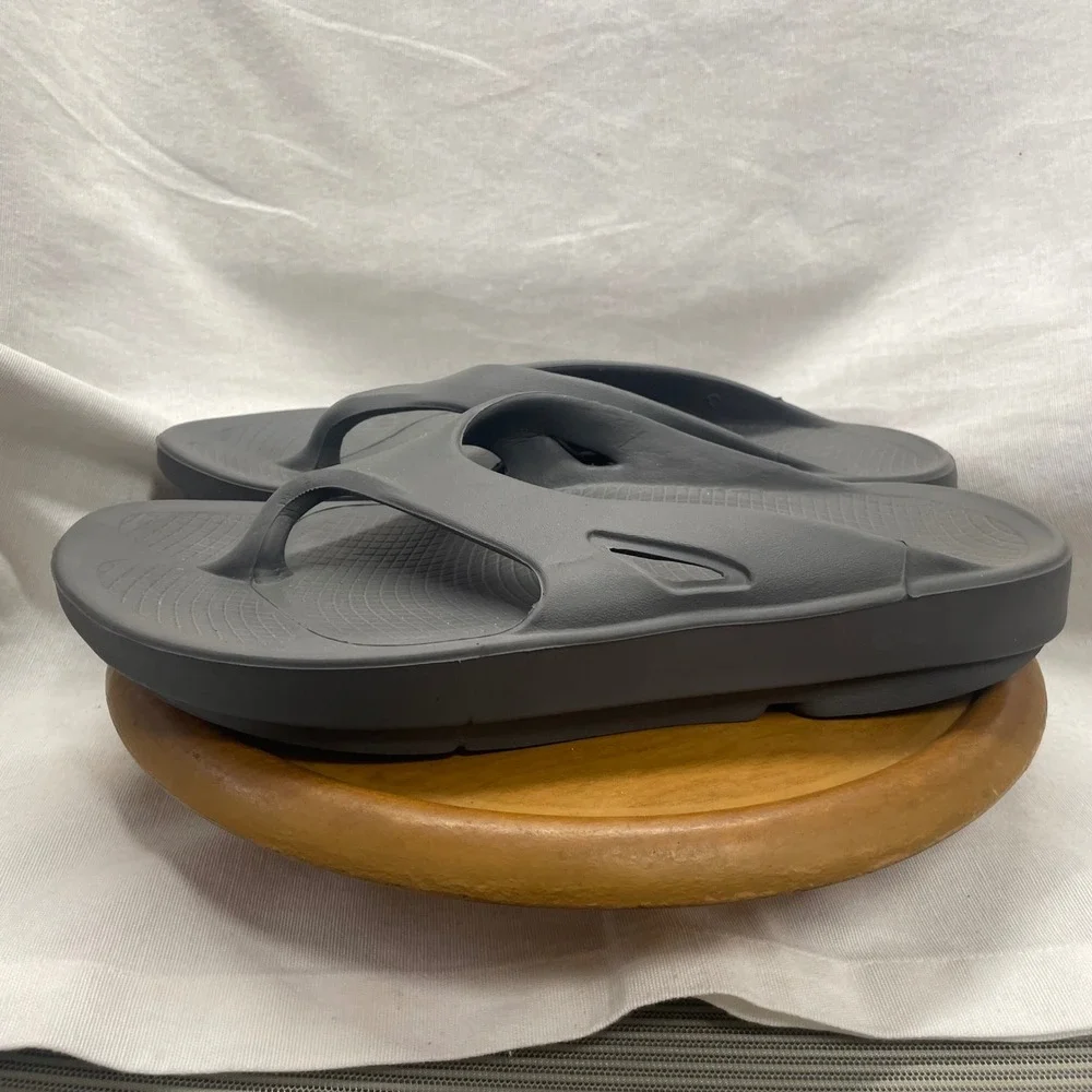 OOFOS Original Sandals M 10 W12 Grey Recovery Flip Flops Orthopedic‎ Comfort